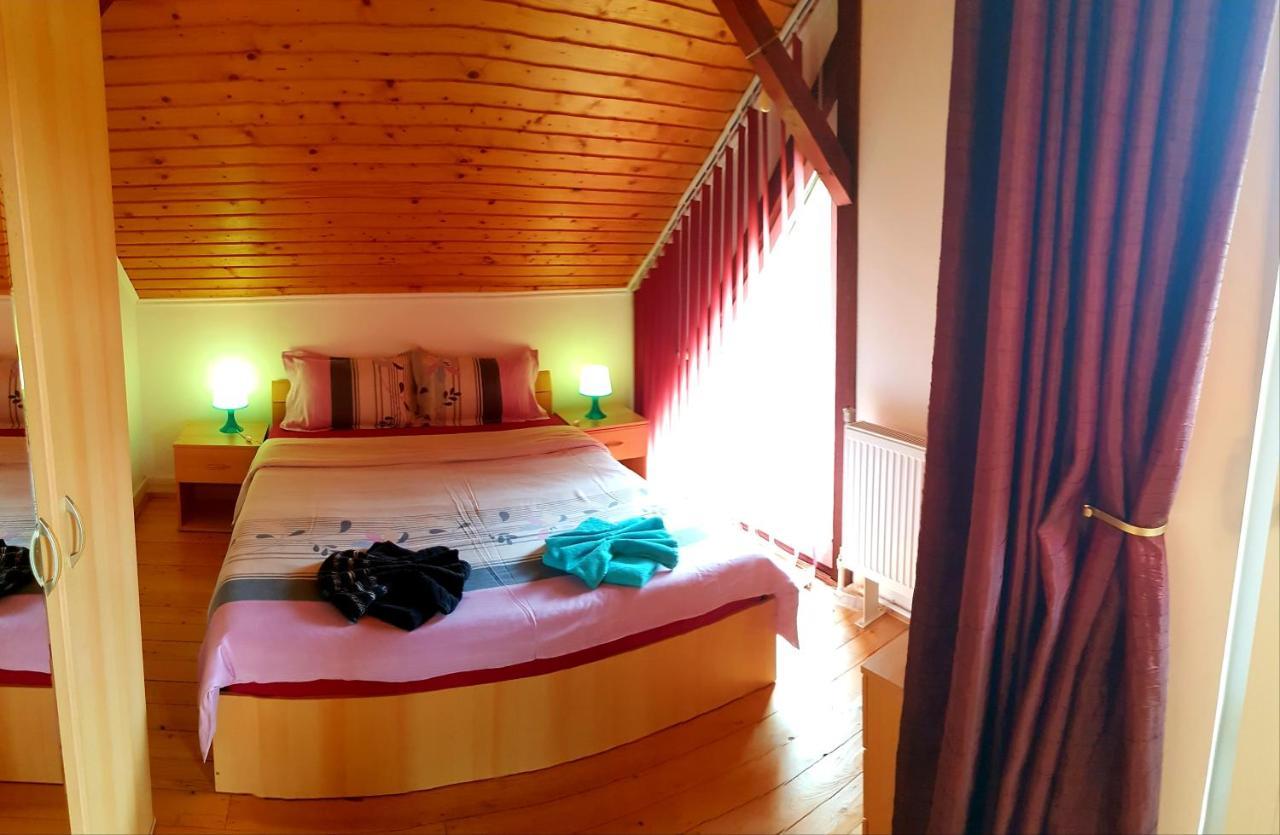 Home Away From Home Gura Rîului Dış mekan fotoğraf