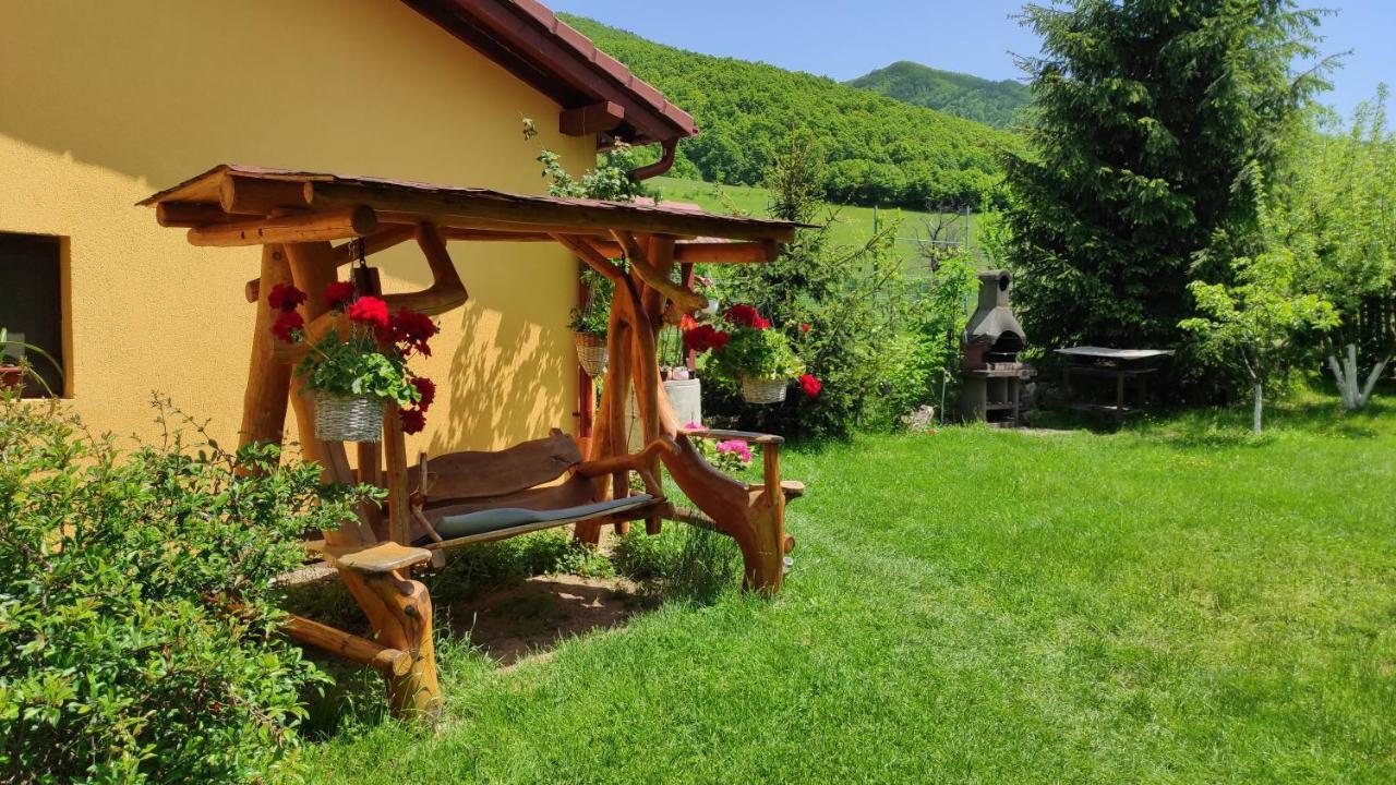 Home Away From Home Gura Rîului Dış mekan fotoğraf